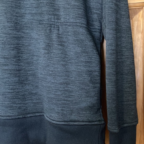 Black Under Armour Loose Fit Cold Gear Hoodie - Picture 3 of 7